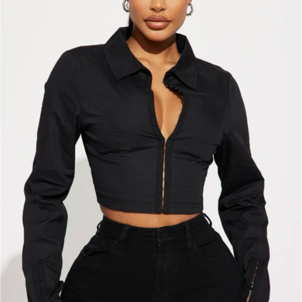 Black Cropped Zip-Up Shirt